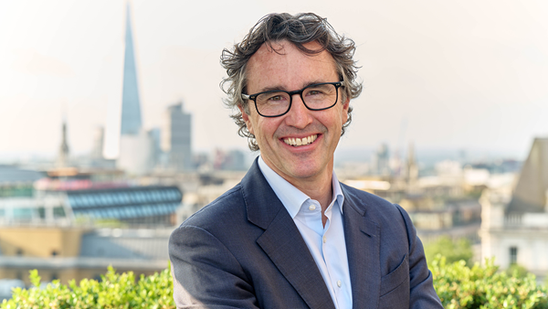 Simon Trott