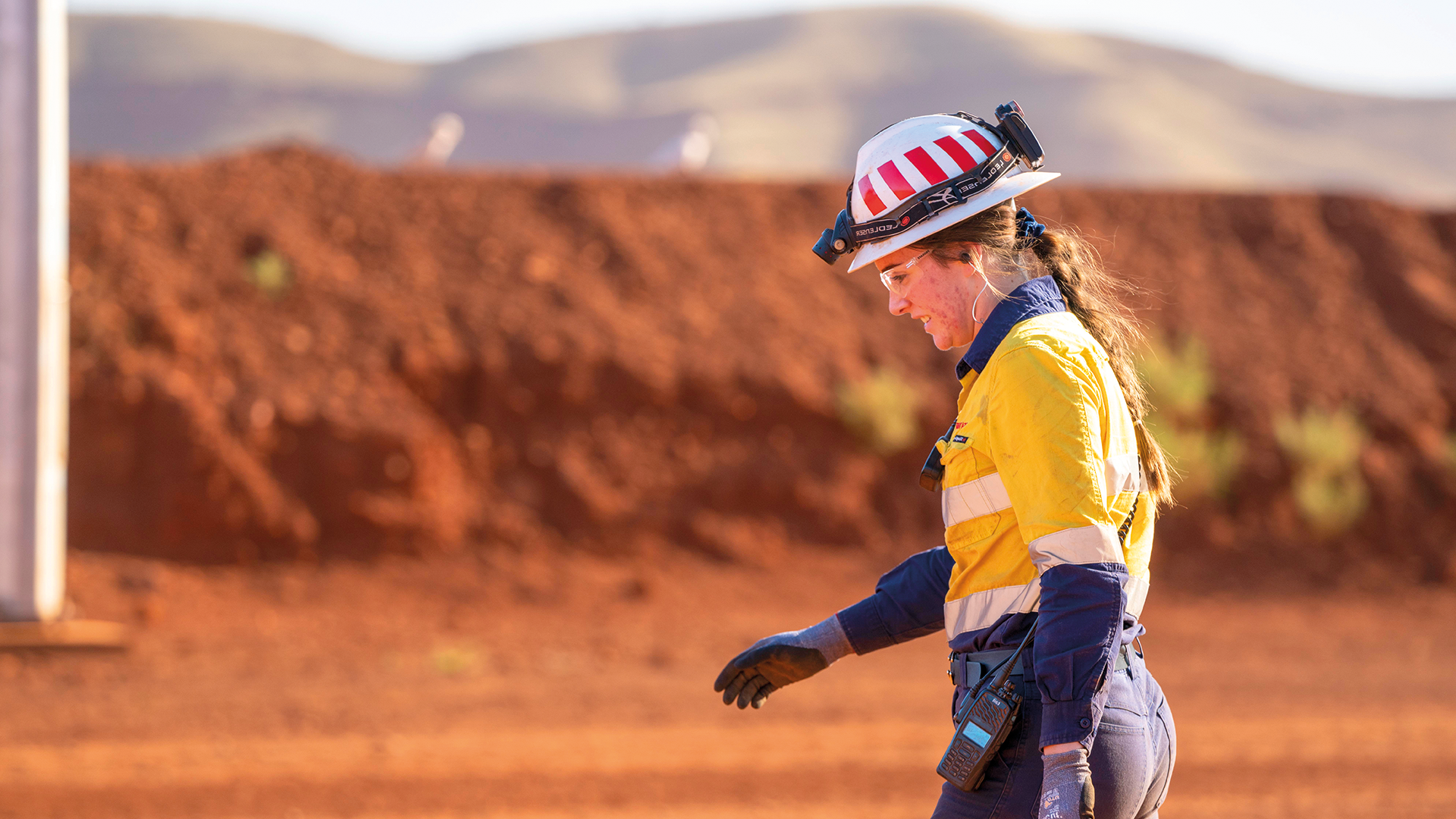 Employee at Marandoo mine