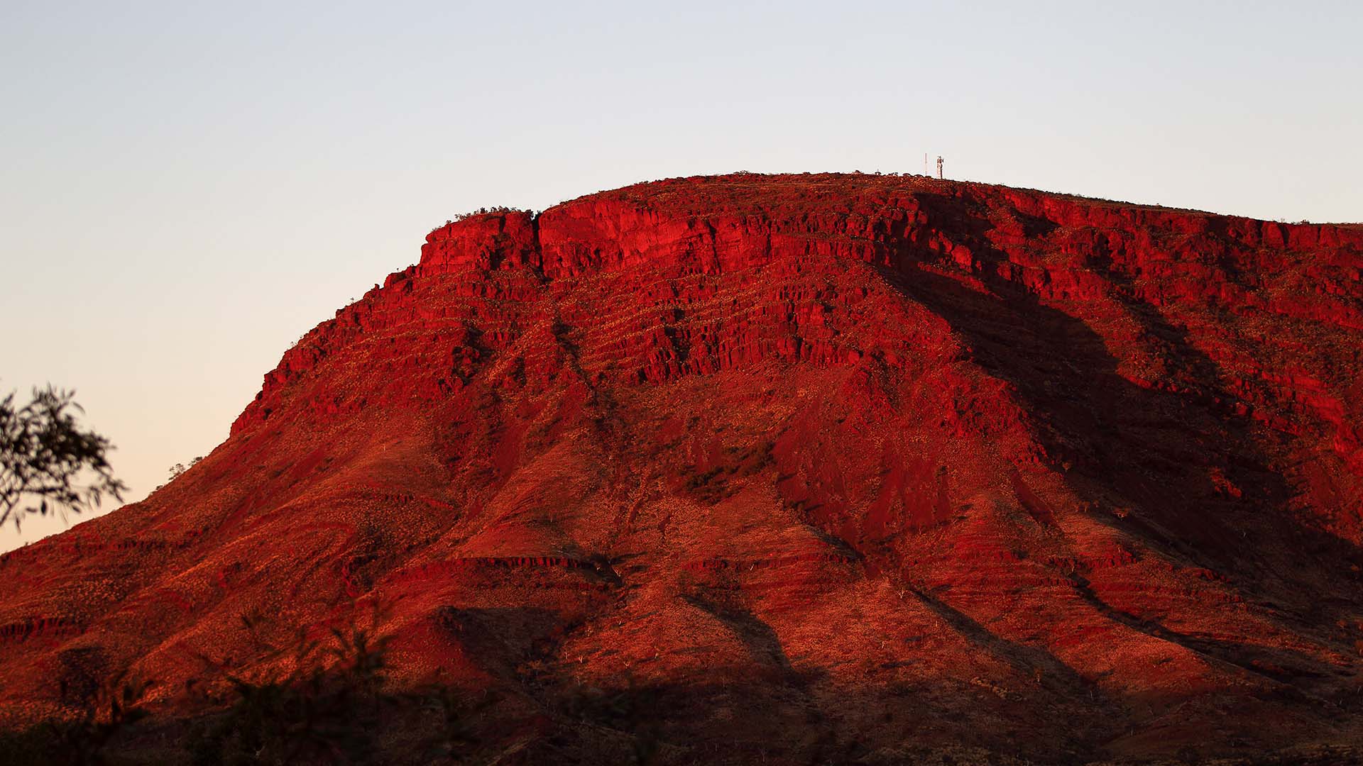 Mount Nameless at Sunrise, Tom Price