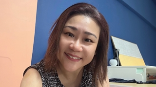 Chelyn, customer service team lead