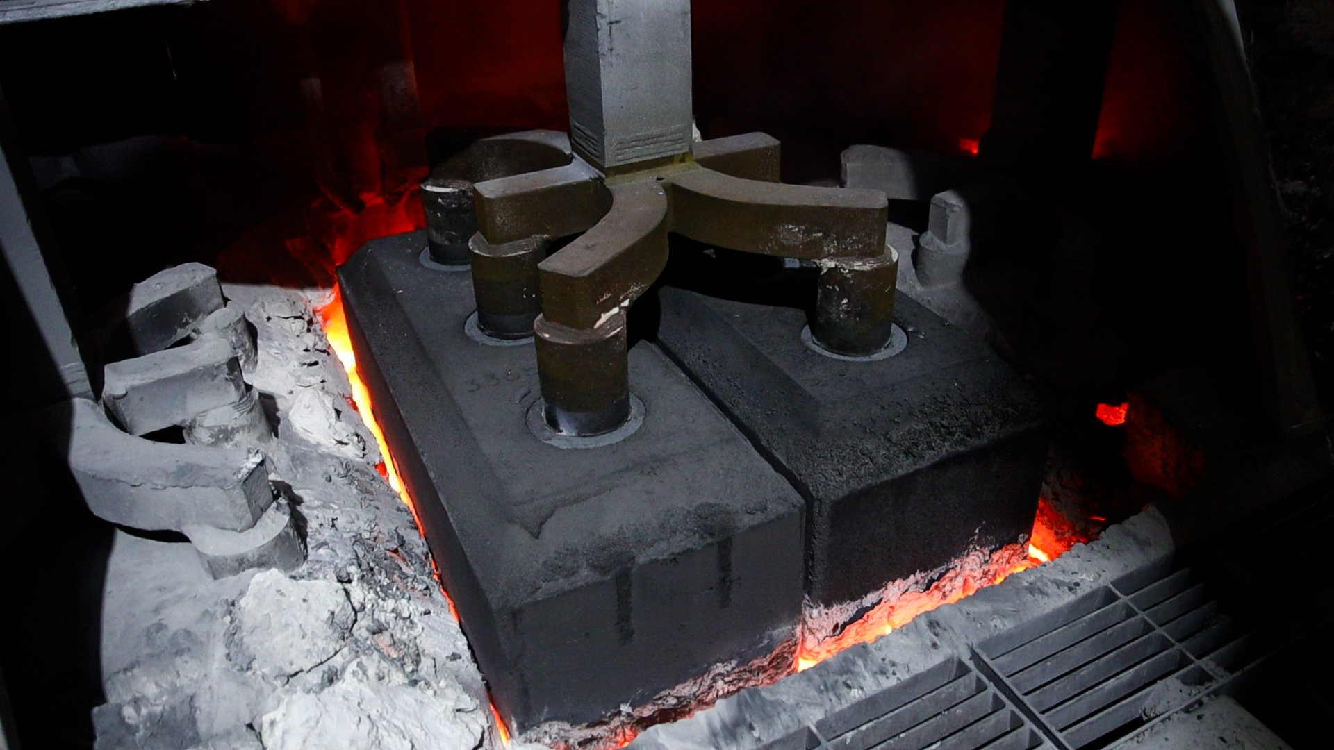 Iron ore crushing at Diavik