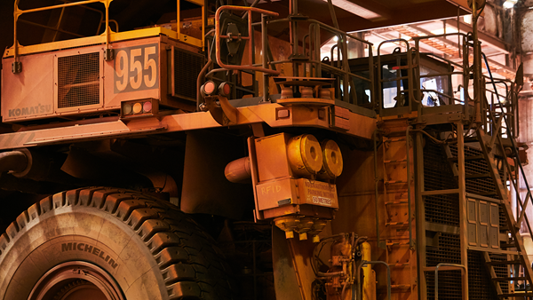 Komatsu truck